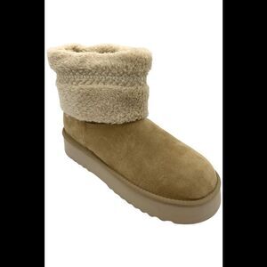 Yellow Box Women's Hiraya Platform Suede Boot Sand - Medium